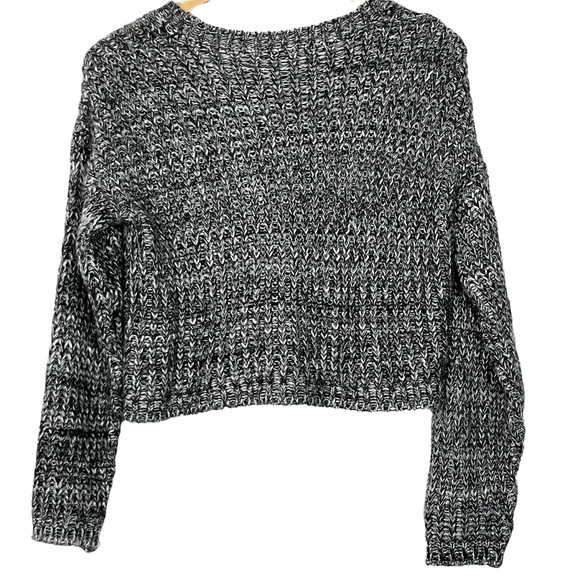 525 American Cropped Chunky Knit Sweater - Picture 6 of 8